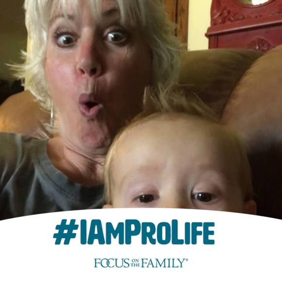 Meet your Posher, Tana - Picture 1 of 1